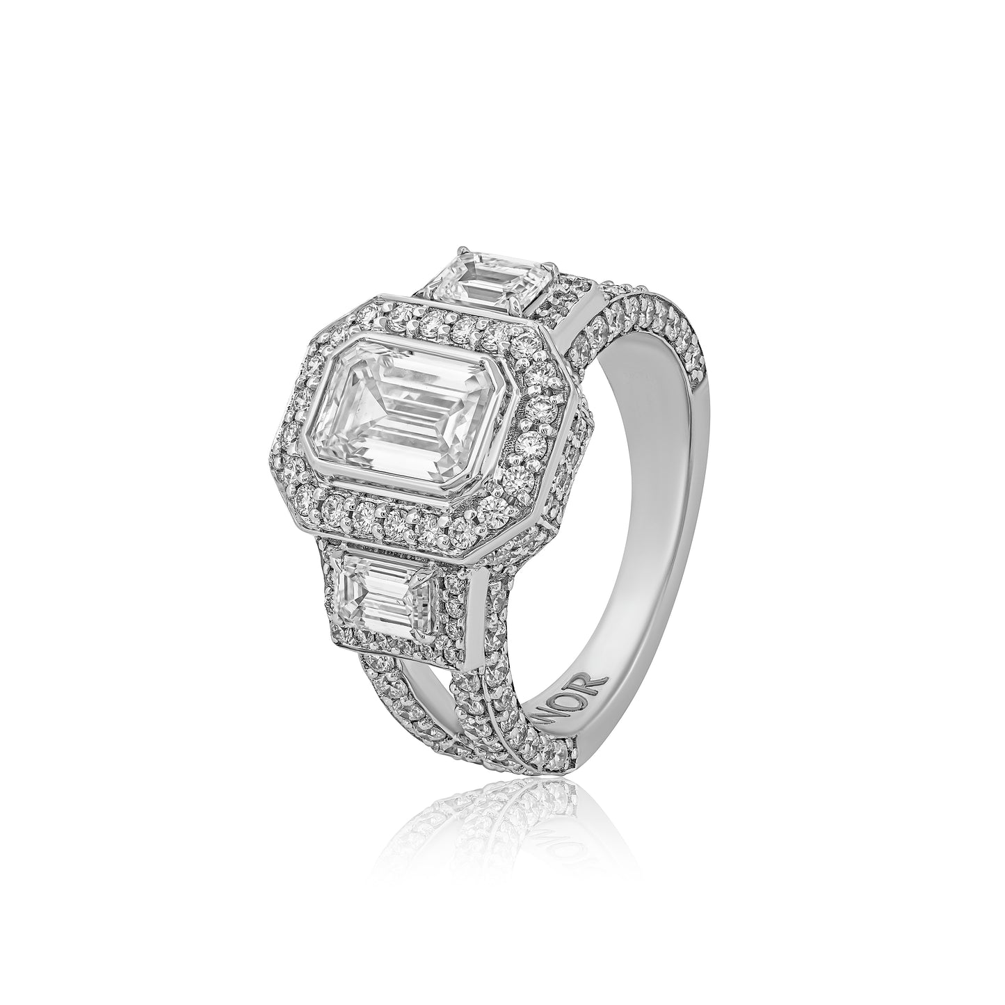 3.48 TW 1.50 CTS Diamond Ring