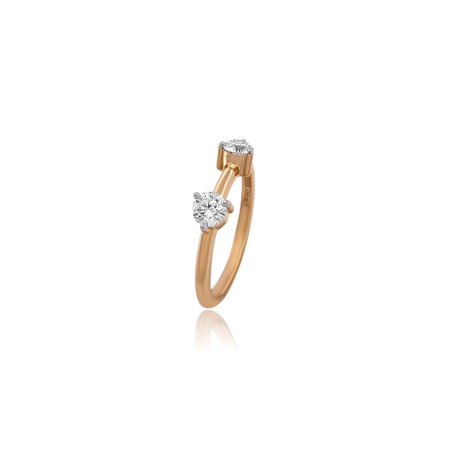 Luxurious Diamond  Ring 3.20 cts  TW 18k Gold