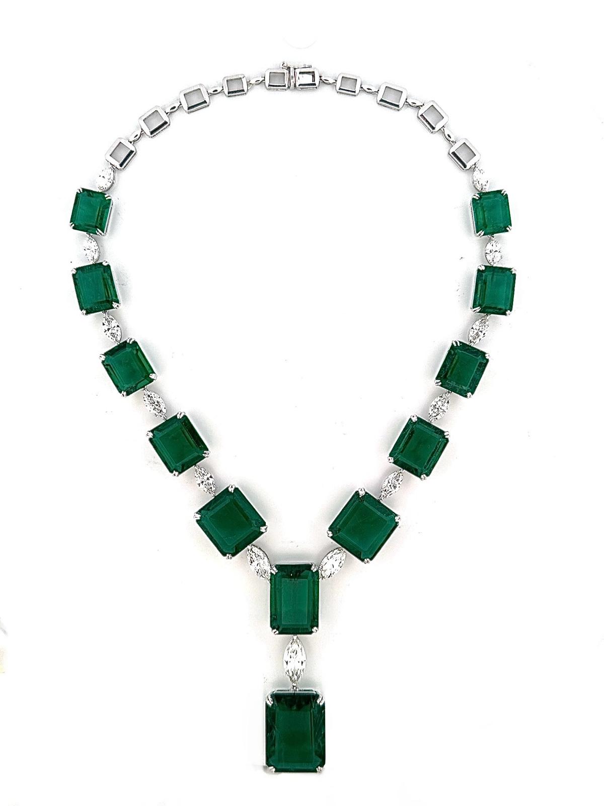 9.41 TW Cl Stone Emerald 117.83 ct Diamond Necklace