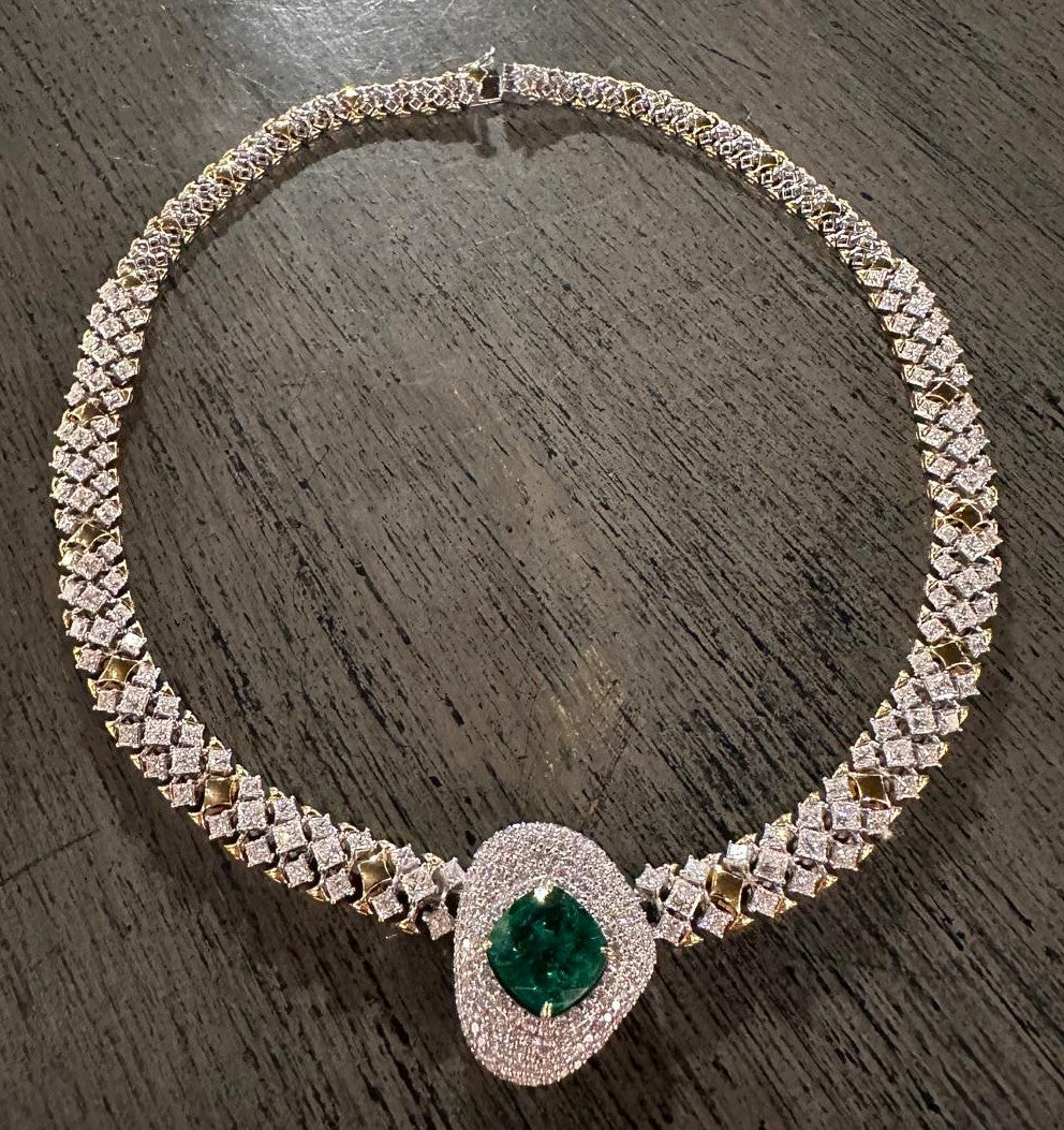 14.42 ct TW Emerald Necklace